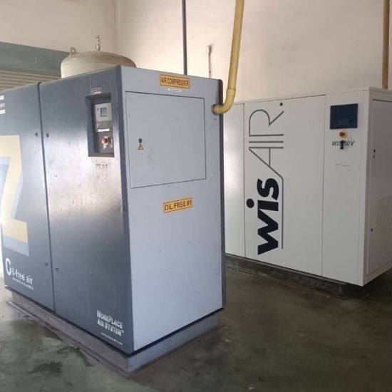 รับซ่อมปั๊มลมแบบสกรู รับซ่อมปั๊มลมแบบสกรู  ปั๊มลมแบบสกรูรุ่น CPE100  รับซ่อมท่อลมรั่ว  ซ่อม ปั๊มลมแบบสกรู Overhaul Screw Air Compressor 